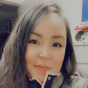 Meet your Posher, Delaine